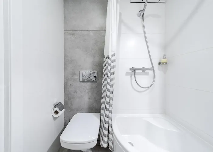 Inshiapartments On Knyazya Romana *